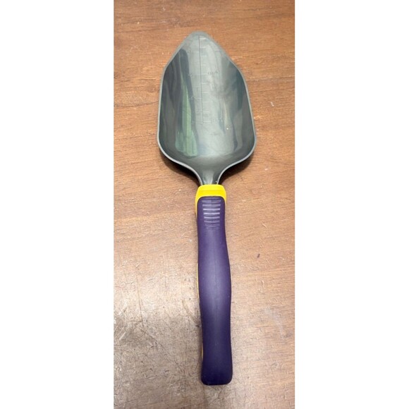 Cutco Other - Cutco Garden Tool hand Trowel Stainless Steel  3.25" wide scoop width New